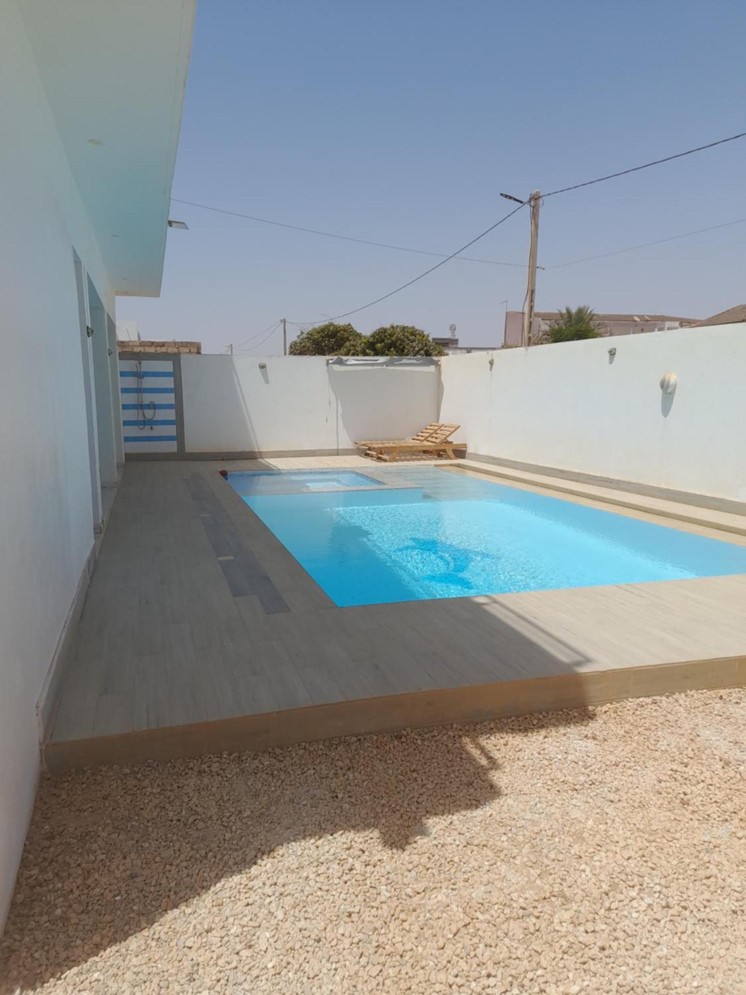 Maison D Hote La Dore Du Senegal Bas-De - Villa 索蒙 外观 照片